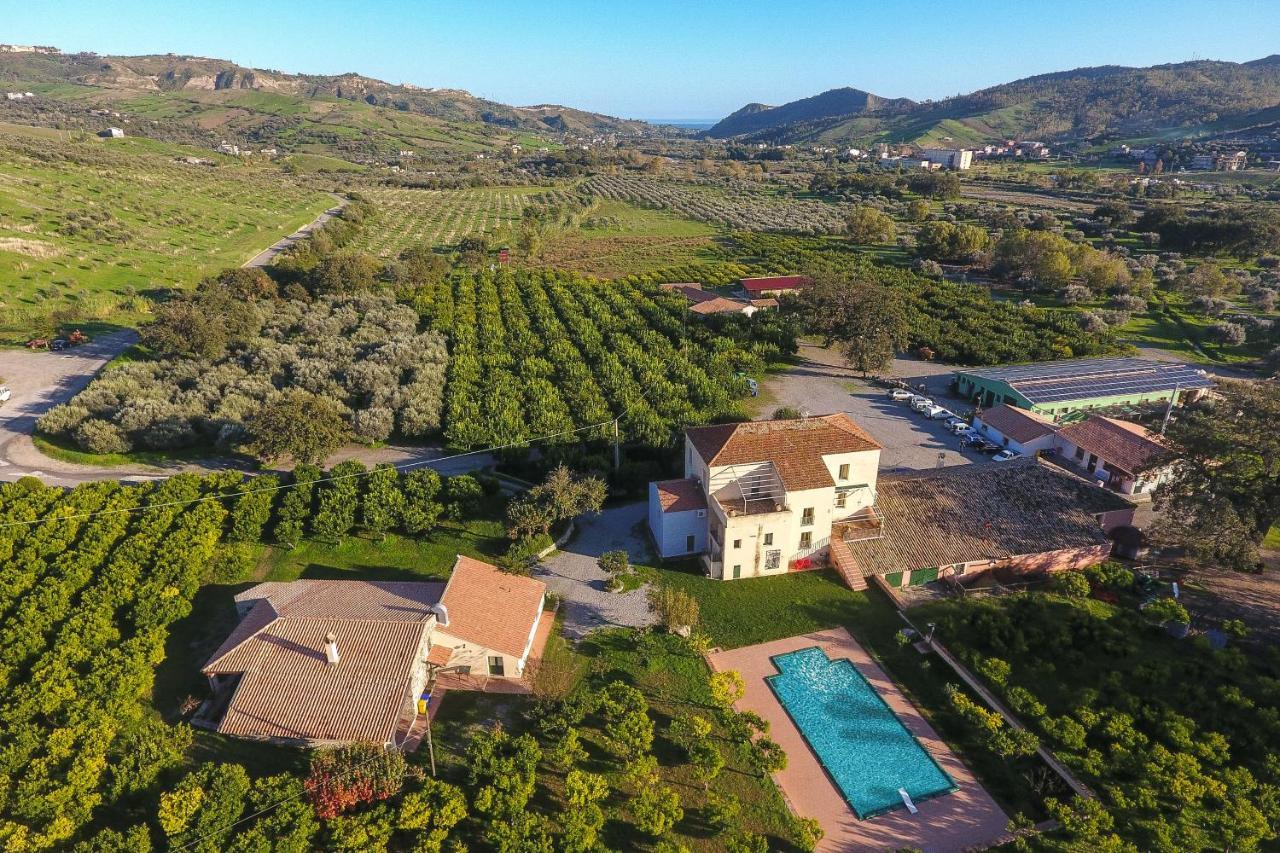 Barone Gr Macri Agriturismo Modi Gerace Exterior photo