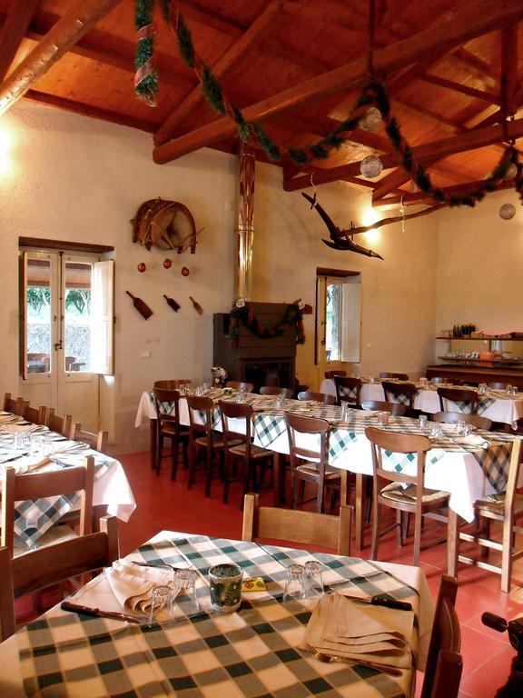 Barone Gr Macri Agriturismo Modi Gerace Exterior photo